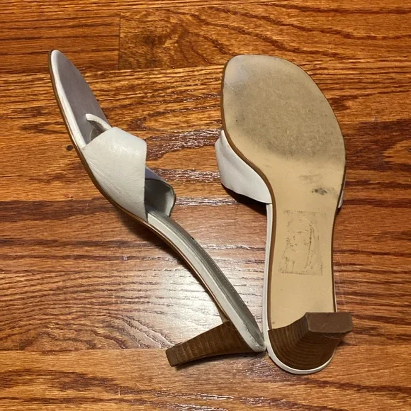 Sandal - Picture 4 of 4